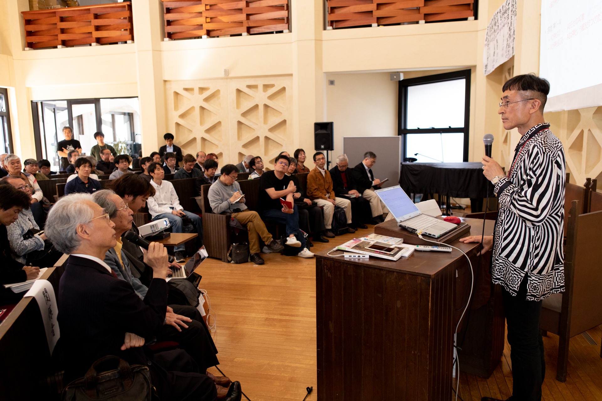 第24回AI美芸研(人工知能美学芸術研究会)記録写真14